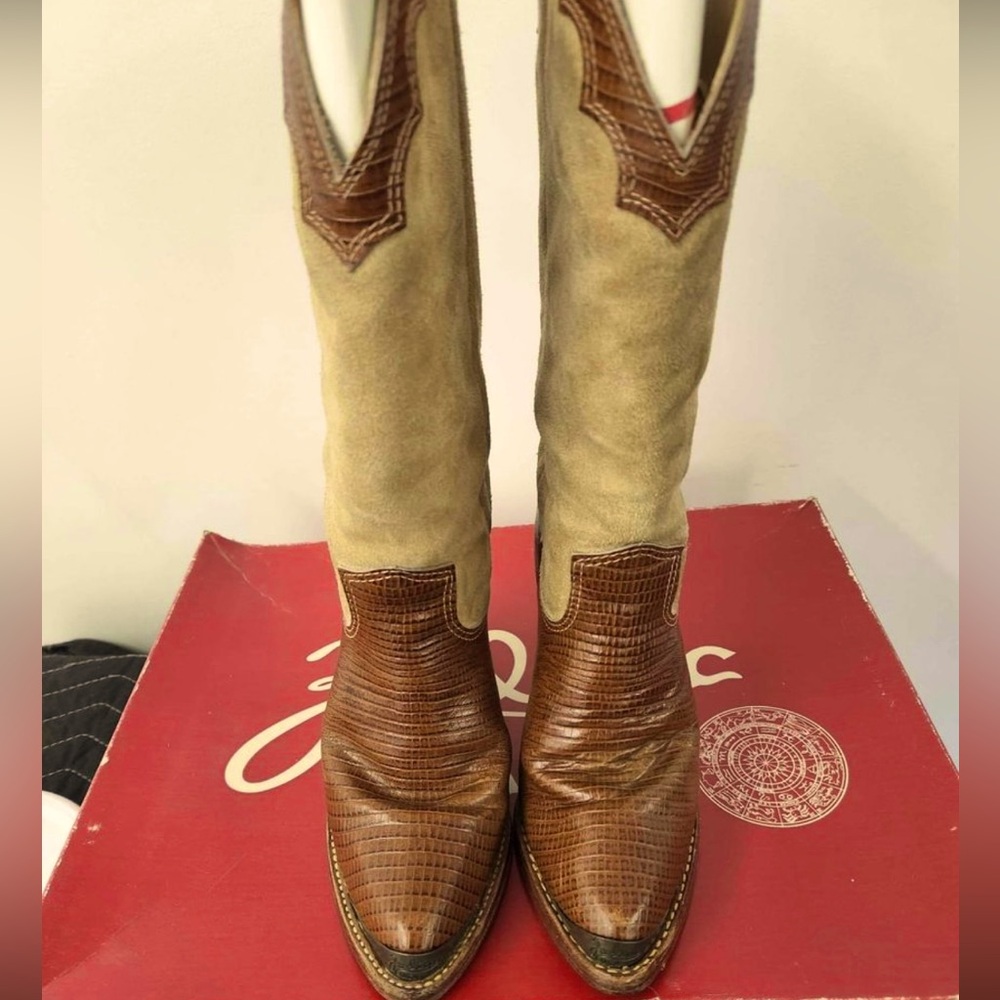 Original Zodiac Boots 1980’s LIKE NEW IN BOX!